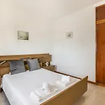 Casa Guerreiro Apartment *
